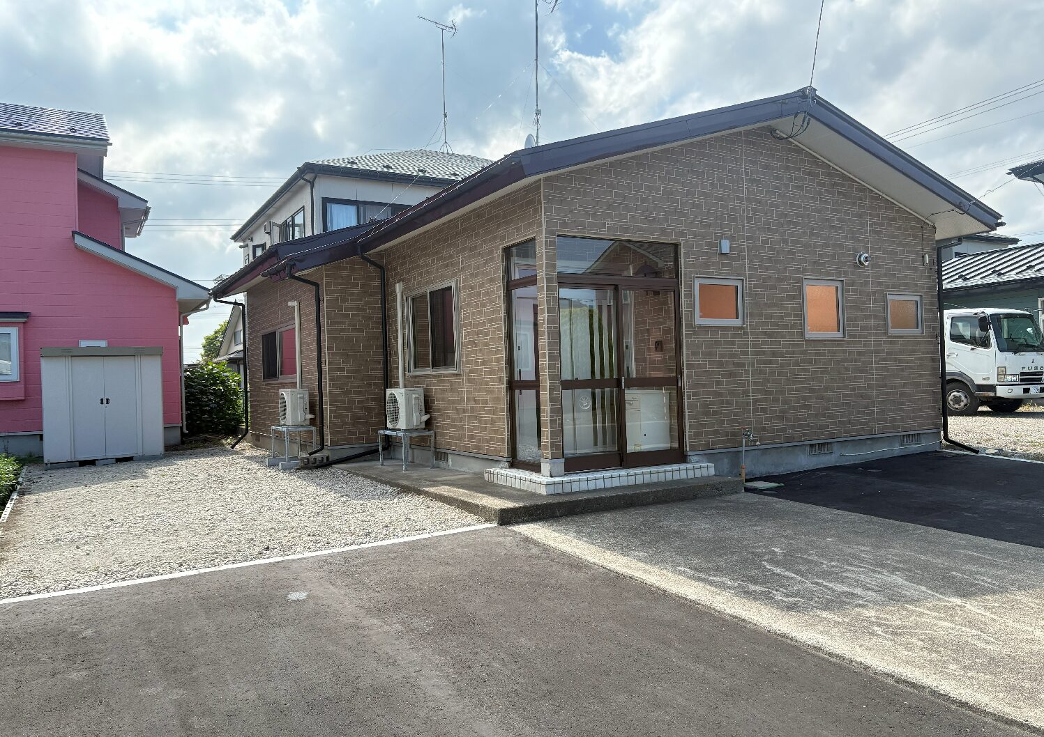 東二十一番町貸家